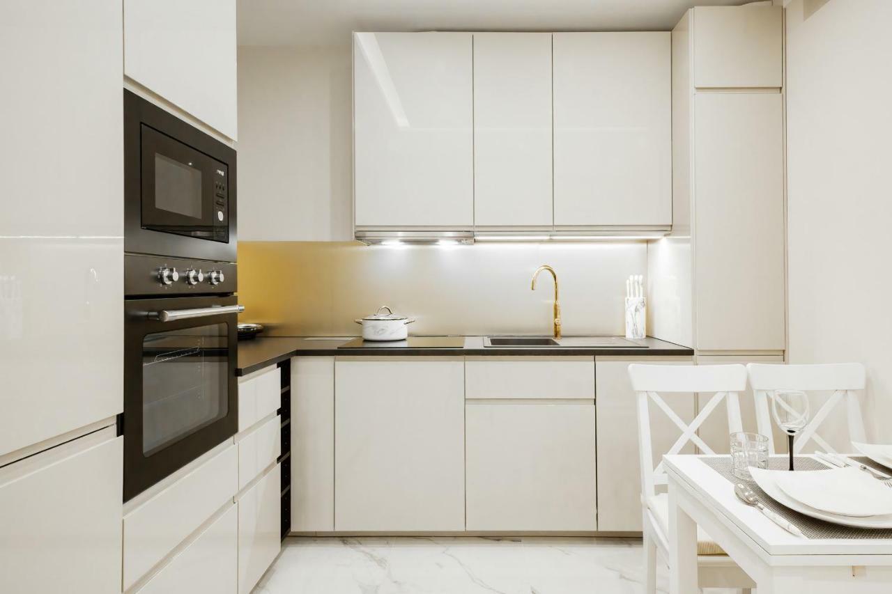 Apartments Aura Sky By Noclegi Renters Βαρσοβία Εξωτερικό φωτογραφία