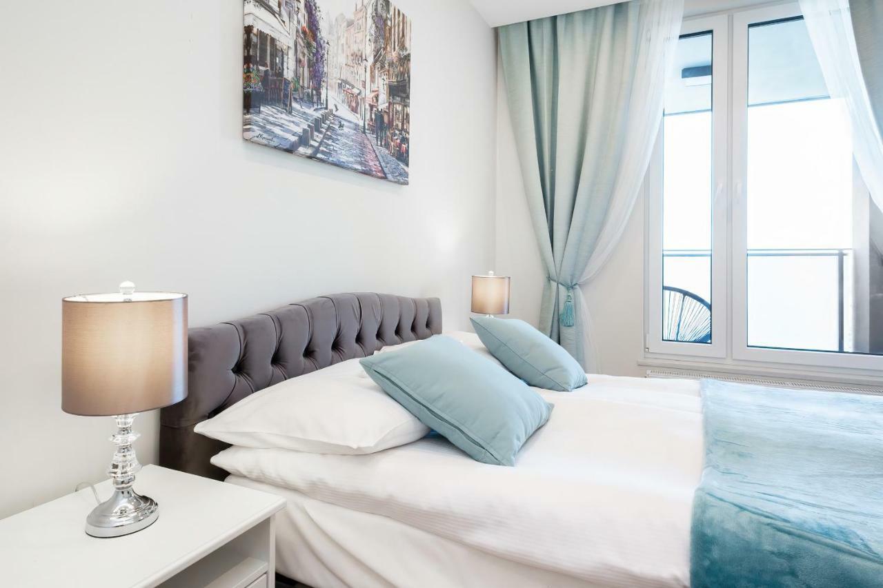 Apartments Aura Sky By Noclegi Renters Βαρσοβία Εξωτερικό φωτογραφία