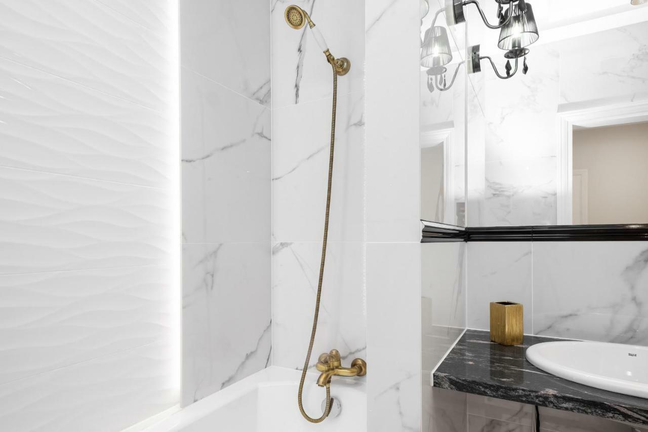 Apartments Aura Sky By Noclegi Renters Βαρσοβία Εξωτερικό φωτογραφία