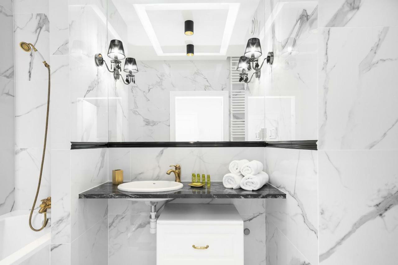 Apartments Aura Sky By Noclegi Renters Βαρσοβία Εξωτερικό φωτογραφία