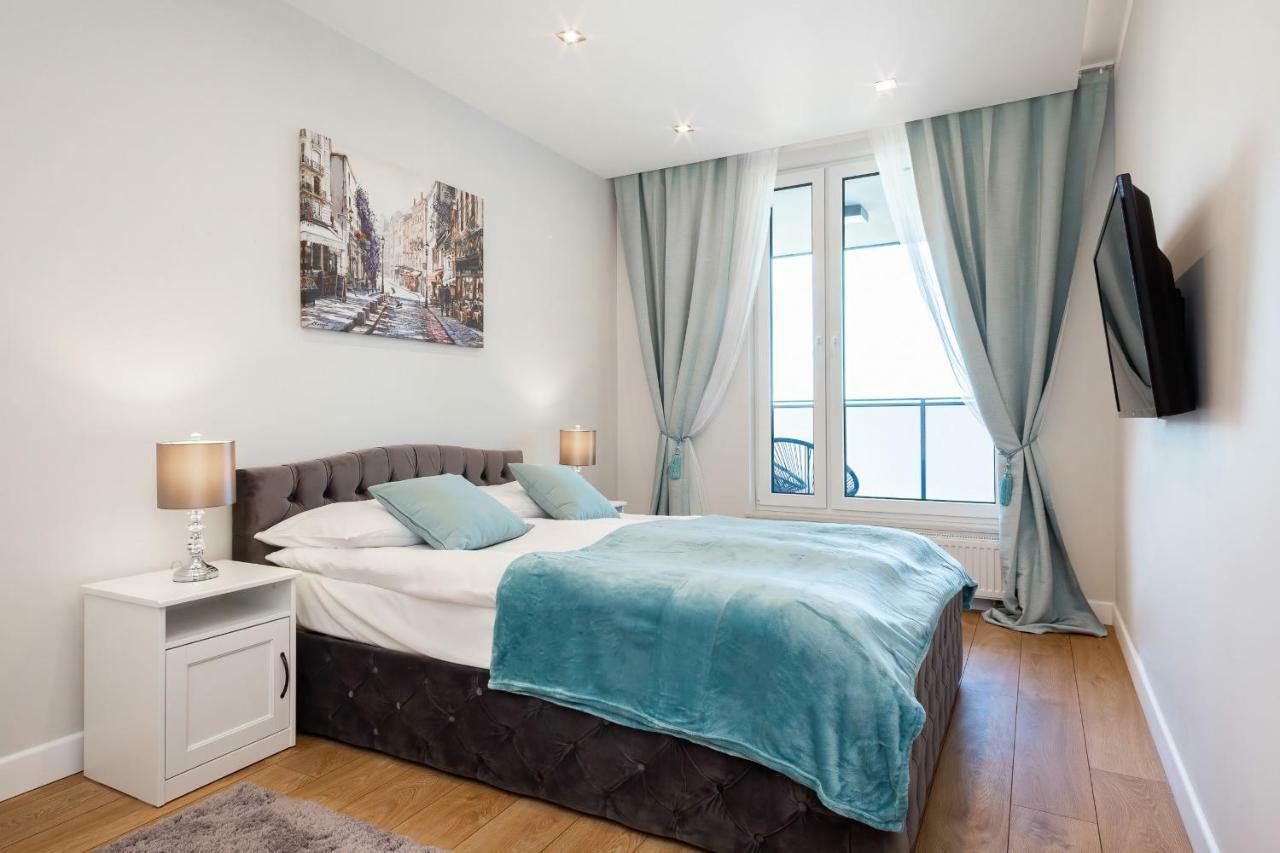 Apartments Aura Sky By Noclegi Renters Βαρσοβία Εξωτερικό φωτογραφία