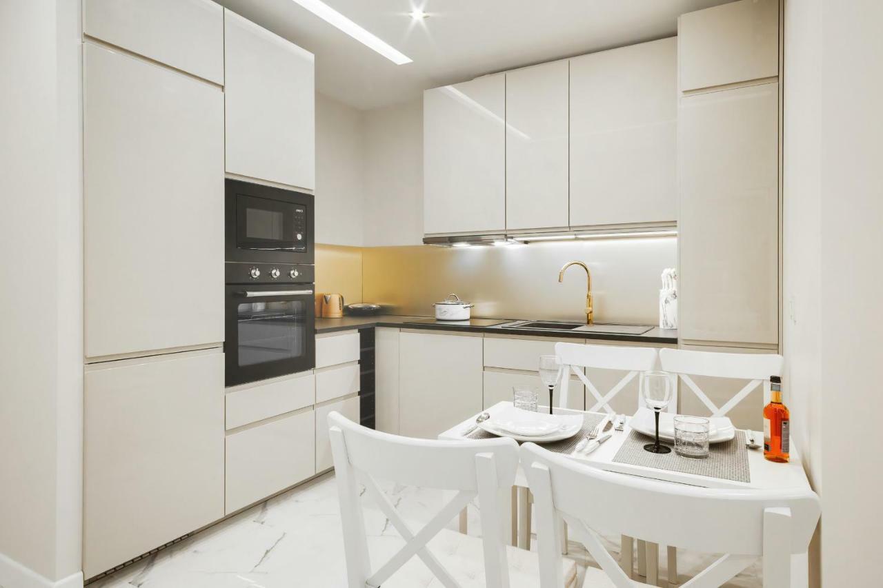 Apartments Aura Sky By Noclegi Renters Βαρσοβία Εξωτερικό φωτογραφία