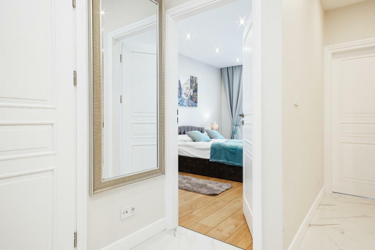 Apartments Aura Sky By Noclegi Renters Βαρσοβία Εξωτερικό φωτογραφία
